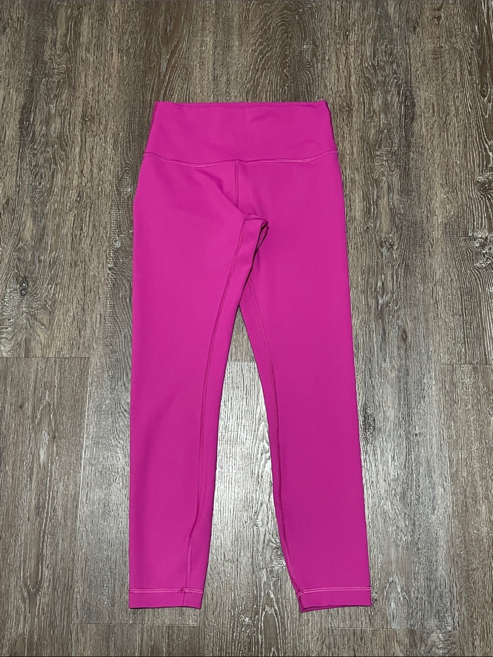 NWT/NWOT Lululemon Matching Ripened Raspberry Set. Size Top 8/ Bottom 6 - Picture 5 of 11